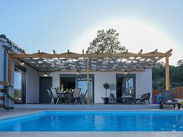 Villa Eleonas With Private Swimming Pool
