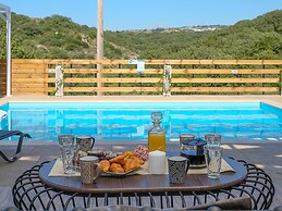 Villa Eleonas With Private Swimming Pool