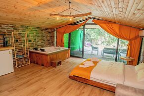 Ray Suit Bungalov