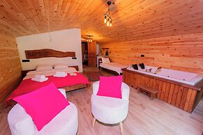 Ray Suit Bungalov