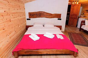 Ray Suit Bungalov