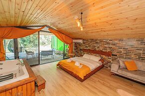 Ray Suit Bungalov