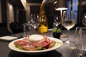 Joy 124 Hotel Milano