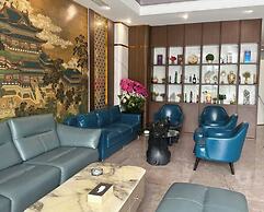 LUXURY PHOENIX HOTEL 2