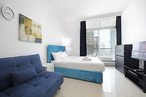 Silk Valley - Ample Studio near The Walk