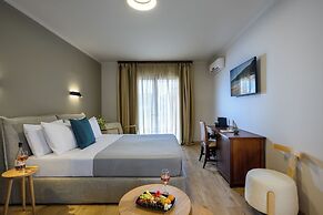 Elisso Hotel