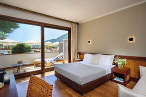 Elisso Hotel