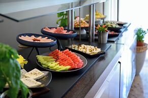 Elisso Hotel