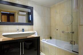 Elisso Hotel