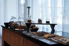 Elisso Hotel