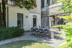 Villa Chiara Moltrasio With Private Garden