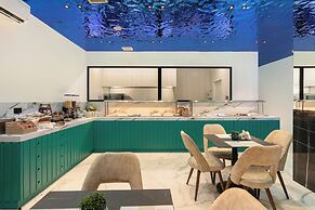 Elia Sea Suites