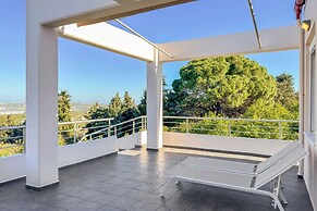 Villa Adam