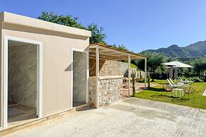 Villa Adam