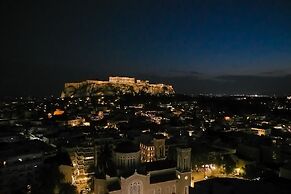 Nur Edge Aparthotel - Acropolis Skyline