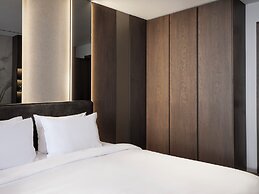 Nur Edge Aparthotel - Acropolis Skyline