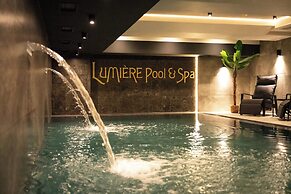 Lumière Hotel