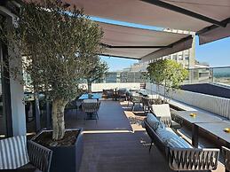 Lumière Hotel