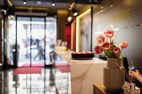 Lumière Hotel