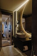 Lumière Hotel