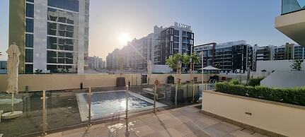Azizi Riviera 29 - Luxury Stay in Dubai