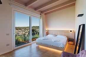 Uefio - Luxury Suites