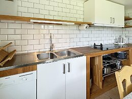 6 Person Holiday Home in Odeshog
