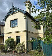 7 Oakwood Manor Kenmare