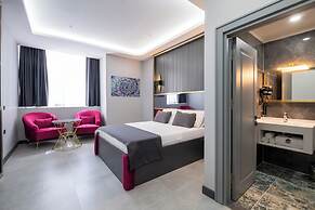 216 Prestige Hotel