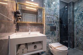 216 Prestige Hotel