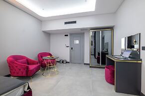 216 Prestige Hotel