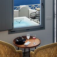 Elia Caldera Suites