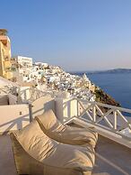 Elia Caldera Suites