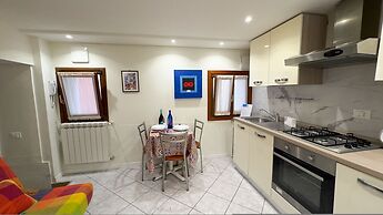 Cupido Suite by Ca-sa Check