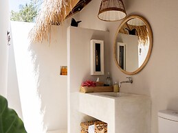 Dejama Glamping Resort Lombok