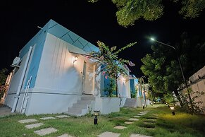 Seaborne Beach Resort