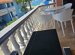 Apartment M & VALENTIN