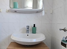 Apartment M & VALENTIN
