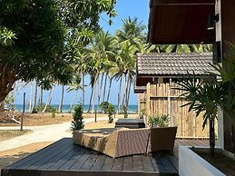 Chumphon Cabana Resort