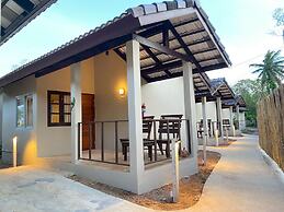 Chumphon Cabana Resort