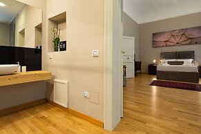 Divisi Suites & SPA