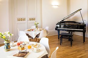 Divisi Suites & SPA