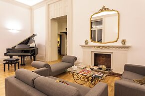 Divisi Suites & SPA