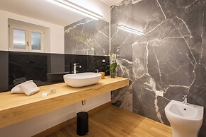 Divisi Suites & SPA