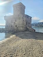 Rapallo 2-bed Apt, Sleeps 5 With Hot Tub