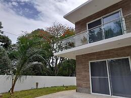 Villa Paradiso Sleeps 8 With Pool