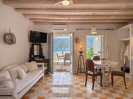 Donum Dei Seaside Suites & Villa
