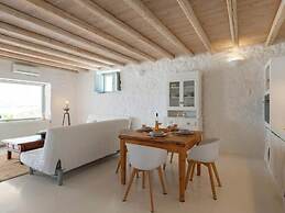 Donum Dei Seaside Suites & Villa