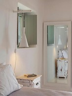 Donum Dei Seaside Suites & Villa