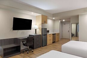 Baymont By Wyndham West Edmonton